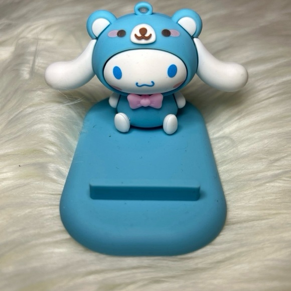 New Cinnamoroll from Hello Kitty Cell Phone Stand/Holder - Picture 2 of 3